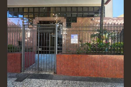 Apartamento à venda com 107m², 3 quartos e 2 vagasPlaca / Fachada