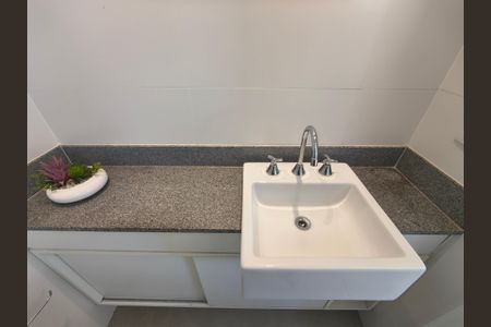 Apartamento à venda com 107m², 3 quartos e 2 vagasBanheiro Serviço