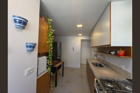 Apartamento à venda com 107m², 3 quartos e 2 vagasCozinha