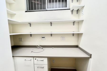 Apartamento à venda com 50m², 1 quarto e sem vagaEscritório 