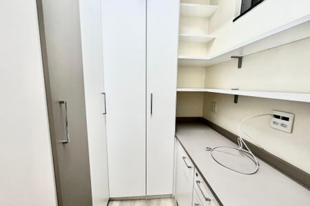 Apartamento à venda com 50m², 1 quarto e sem vagaEscritório 