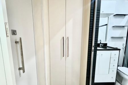 Corredor de apartamento à venda com 1 quarto, 50m² em Copacabana, Rio de Janeiro