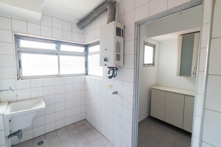 Apartamento à venda com 96m², 3 quartos e 3 vagas Apartamento à venda com 96m², 3 quartos e 3 vagasLavanderia