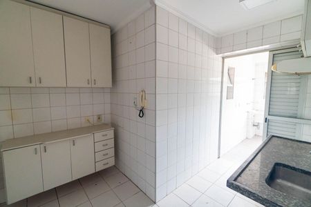 Apartamento à venda com 96m², 3 quartos e 3 vagas Apartamento à venda com 96m², 3 quartos e 3 vagasCozinha