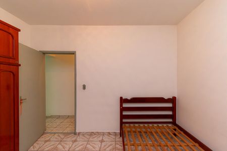 Quarto de casa para alugar com 1 quarto, 90m² em Capão do Embira, São Paulo