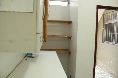 Casa para alugar com 75m², 1 quarto e 1 vagaÁrea de Serviço