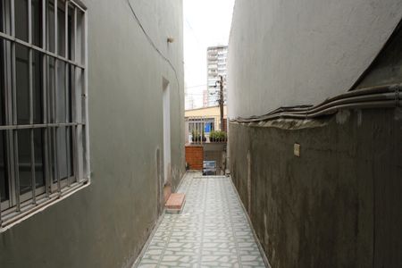 Casa para alugar com 75m², 1 quarto e 1 vagaCorredor de acesso