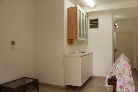 Casa para alugar com 75m², 1 quarto e 1 vagaSuíte