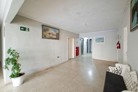 Apartamento para alugar com 70m², 2 quartos e sem vagaHall de entrada