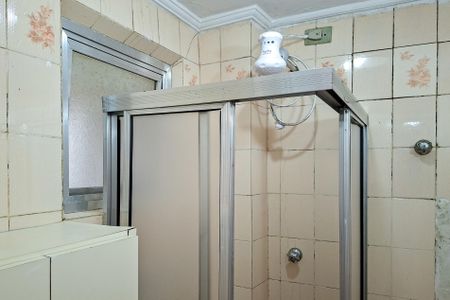 Apartamento para alugar com 70m², 2 quartos e sem vagaBanheiro da Suíte