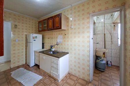 Apartamento para alugar com 70m², 2 quartos e sem vagaCozinha 