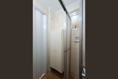 Apartamento para alugar com 70m², 2 quartos e sem vagaBanheiro da Suíte