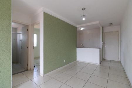 Sala de apartamento para alugar com 2 quartos, 60m² em Jardim Três Marias, São Paulo