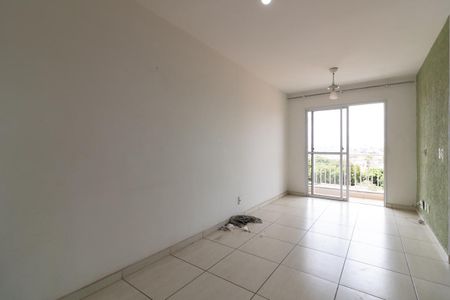 Sala de apartamento para alugar com 2 quartos, 60m² em Jardim Três Marias, São Paulo