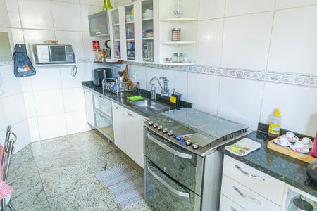 Apartamento à venda com 160m², 3 quartos e 2 vagasCozinha