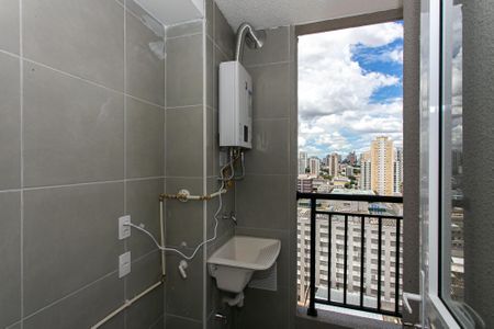 Apartamento à venda com 43m², 2 quartos e 1 vaga Apartamento à venda com 43m², 2 quartos e 1 vagaÁrea de Serviço