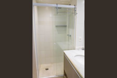 Apartamento à venda com 76m², 3 quartos e 2 vagas Apartamento à venda com 76m², 3 quartos e 2 vagasBanheiro do Quarto suite