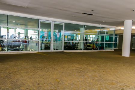 Apartamento à venda com 76m², 3 quartos e 2 vagas Apartamento à venda com 76m², 3 quartos e 2 vagasÁrea comum - Academia