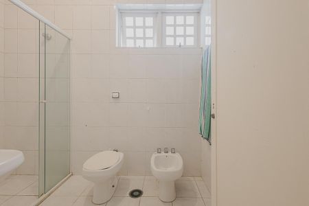 Casa para alugar com 345m², 4 quartos e sem vagaBanheiro 1