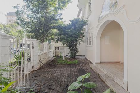 Casa para alugar com 345m², 4 quartos e sem vagaEntrada