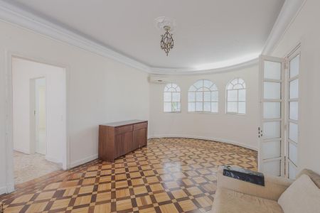 Casa para alugar com 345m², 4 quartos e sem vagaSala