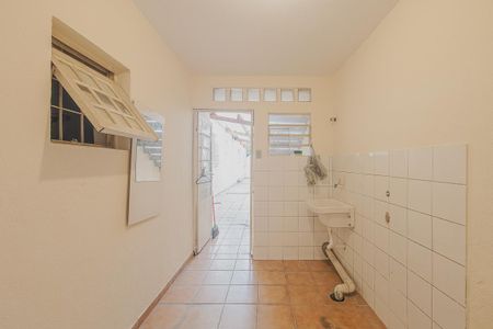 Casa para alugar com 345m², 4 quartos e sem vagaÁrea de Serviço