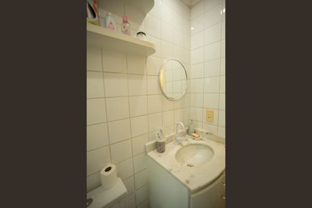 Apartamento para alugar com 50m², 2 quartos e 1 vagaBANHEIRO