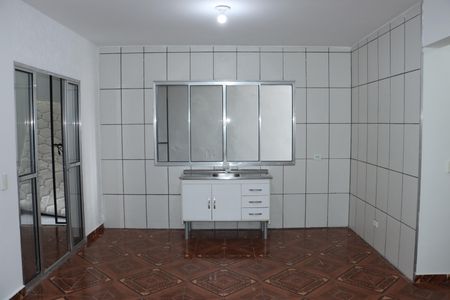 Casa para alugar com 2 quartos, 70m² em Parque Santa Rita de Cassia, Cotia