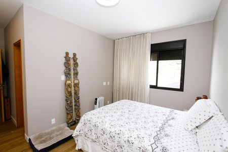 Apartamento para alugar com 156m², 3 quartos e 3 vagasQuarto 1 - Suíte