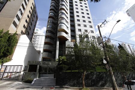 Apartamento para alugar com 156m², 3 quartos e 3 vagasFachada do Prédio
