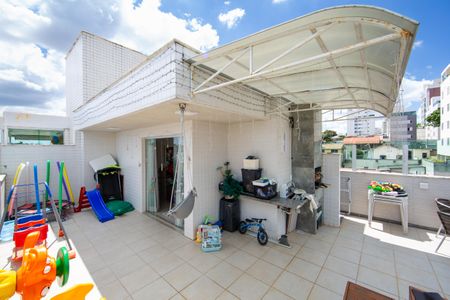 Apartamento à venda com 150m², 3 quartos e 2 vagasCOBERTURA