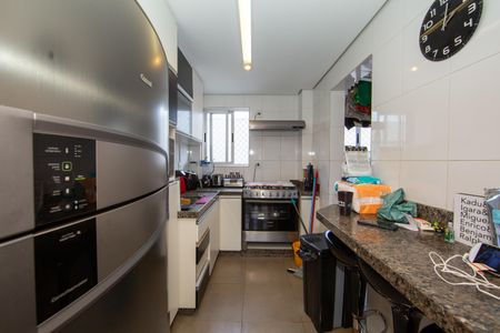 Apartamento à venda com 150m², 3 quartos e 2 vagasCOZINHA