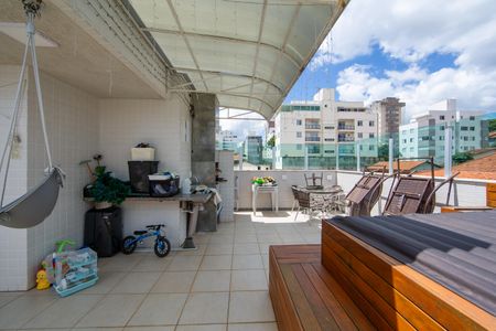 Apartamento à venda com 150m², 3 quartos e 2 vagasCOBERTURA