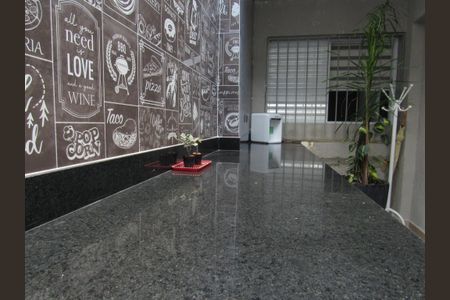 Casa à venda com 80m², 2 quartos e 1 vagaÁrea de Serviço