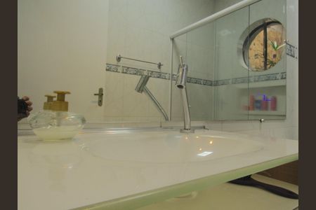 Casa à venda com 80m², 2 quartos e 1 vagaBanheiro