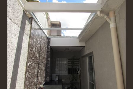 Casa à venda com 80m², 2 quartos e 1 vagaÁrea de Serviço