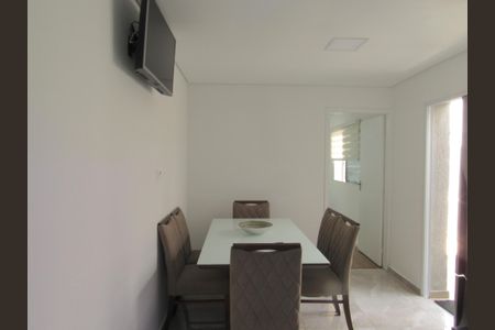 Casa à venda com 80m², 2 quartos e 1 vagaCozinha