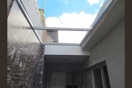 Casa à venda com 80m², 2 quartos e 1 vagaÁrea de Serviço