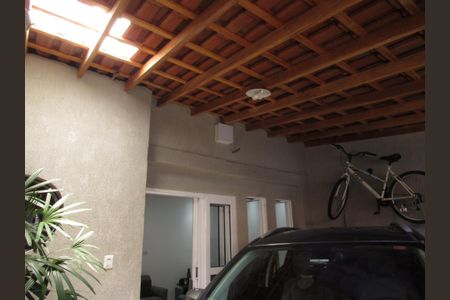 Casa à venda com 80m², 2 quartos e 1 vagaGaragem