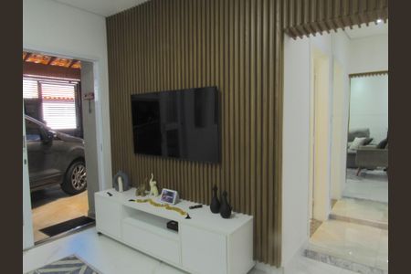 Casa à venda com 80m², 2 quartos e 1 vagaSala