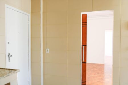 Apartamento à venda com 54m², 2 quartos e 1 vaga Apartamento à venda com 54m², 2 quartos e 1 vagaCozinha