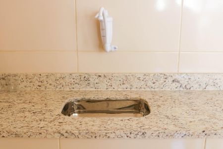 Apartamento à venda com 54m², 2 quartos e 1 vaga Apartamento à venda com 54m², 2 quartos e 1 vagaBanheiro