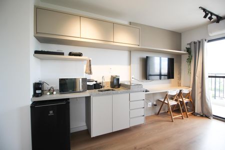 Studio para alugar com 27m², 1 quarto e sem vaga Studio para alugar com 27m², 1 quarto e sem vagaCozinha