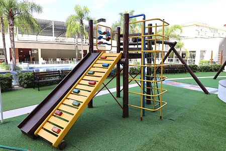 Apartamento para alugar com 75m², 3 quartos e 2 vagasÁrea comum - Playground