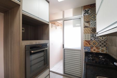 Apartamento para alugar com 50m², 2 quartos e 1 vaga Apartamento para alugar com 50m², 2 quartos e 1 vagaCozinha e Área de Serviço