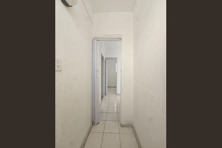 Apartamento para alugar com 33m², 3 quartos e sem vagaquarto 2