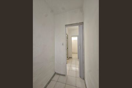 Apartamento para alugar com 33m², 3 quartos e sem vagaquarto 1