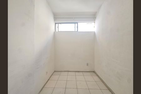 Apartamento para alugar com 33m², 3 quartos e sem vagaquarto 3