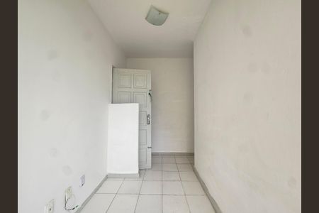 Apartamento para alugar com 33m², 3 quartos e sem vagasala