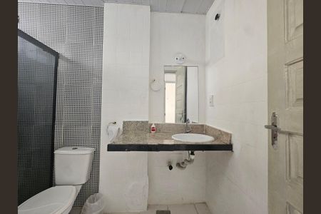 Apartamento para alugar com 33m², 3 quartos e sem vagaBanheiro